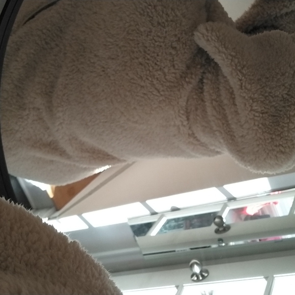 One size wearable blanket - Picture 4 of 7